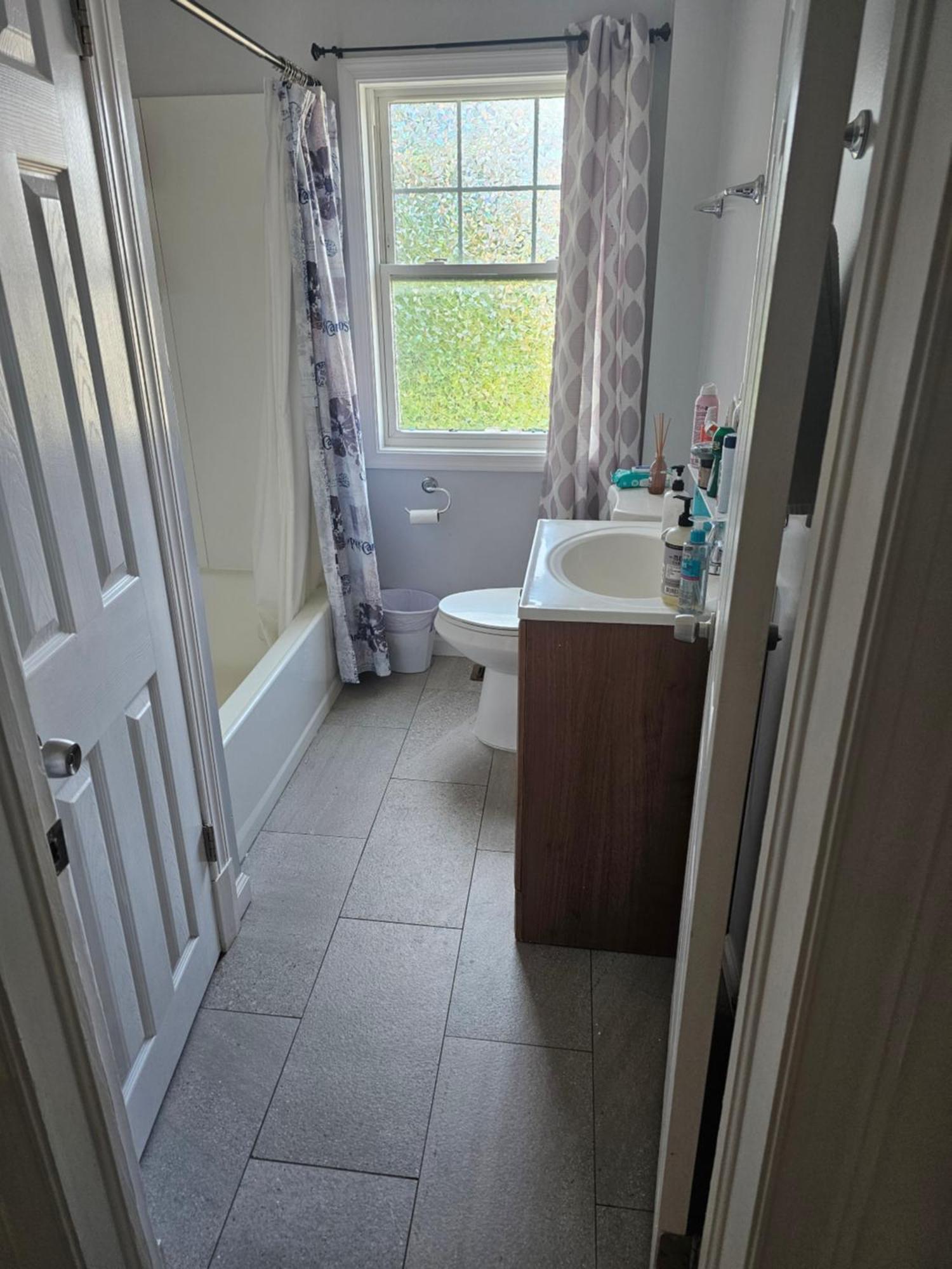 Small Cozy Room, Shared Bathroom Baltimore Exterior photo